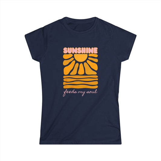 Sunshine Feeds My Soul Women's Retro Tee