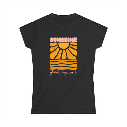 Sunshine Feeds My Soul Women's Retro Tee